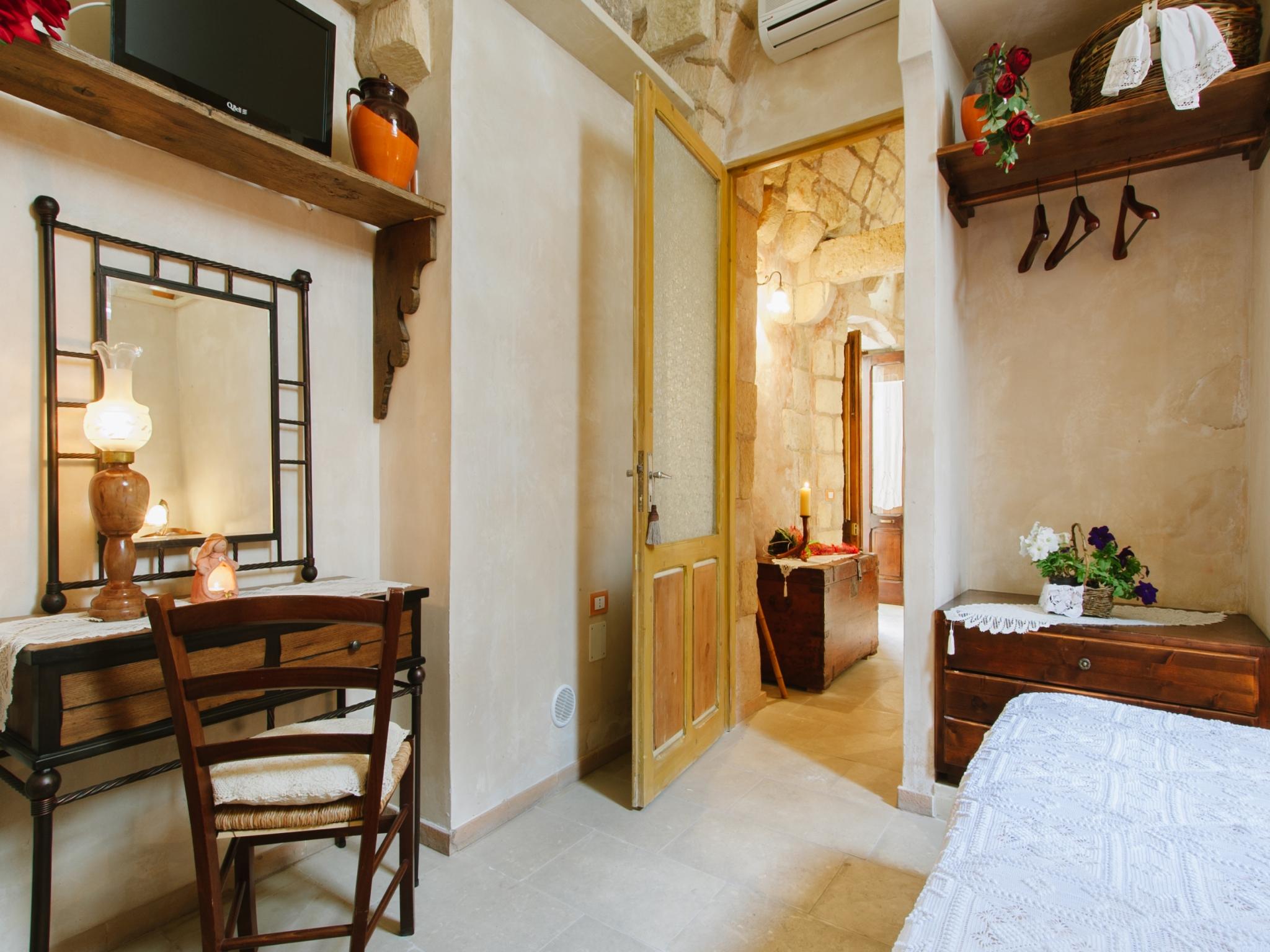 Borgoterra Bed & Breakfast Martano Bagian luar foto