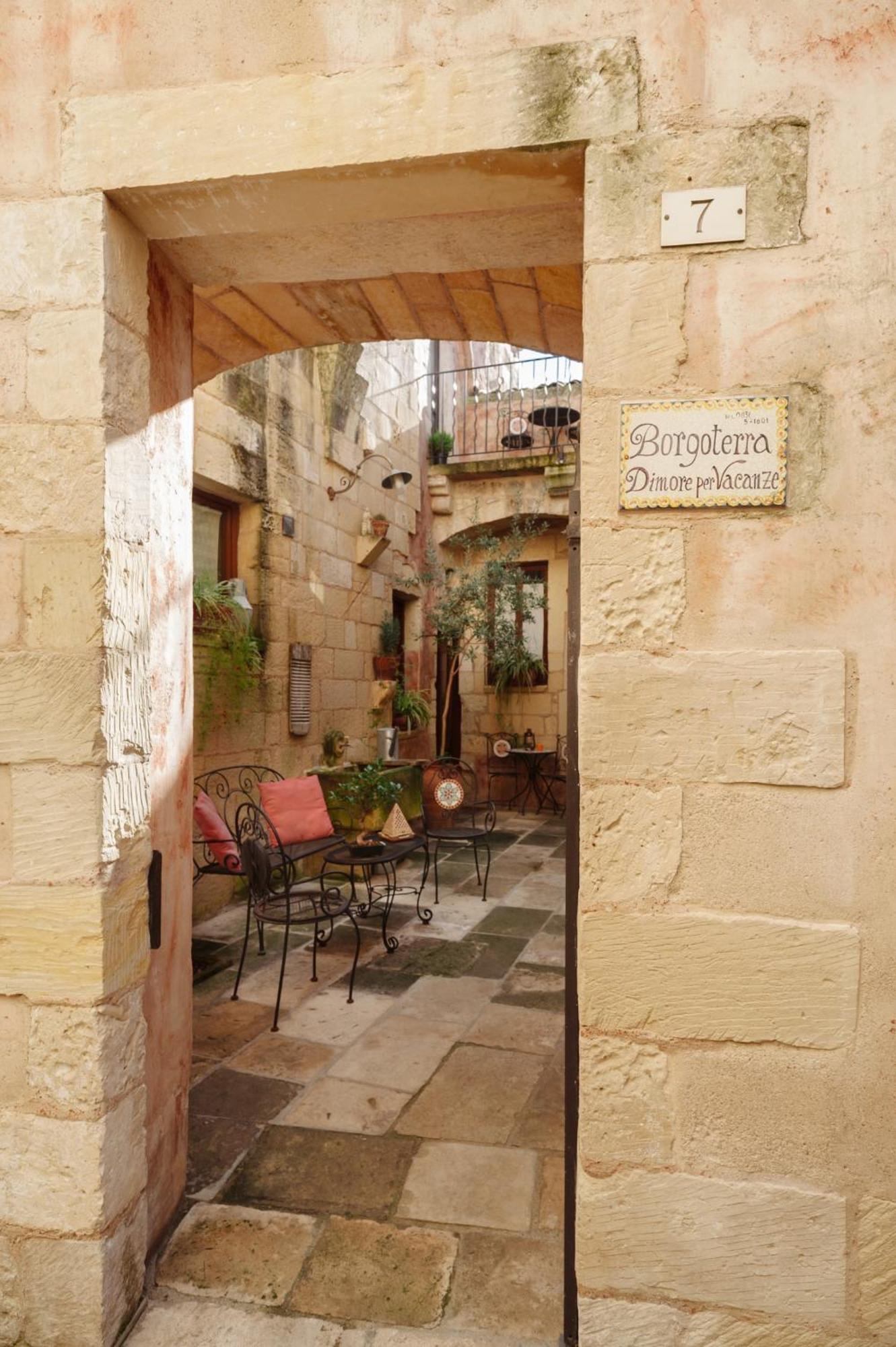 Borgoterra Bed & Breakfast Martano Bagian luar foto