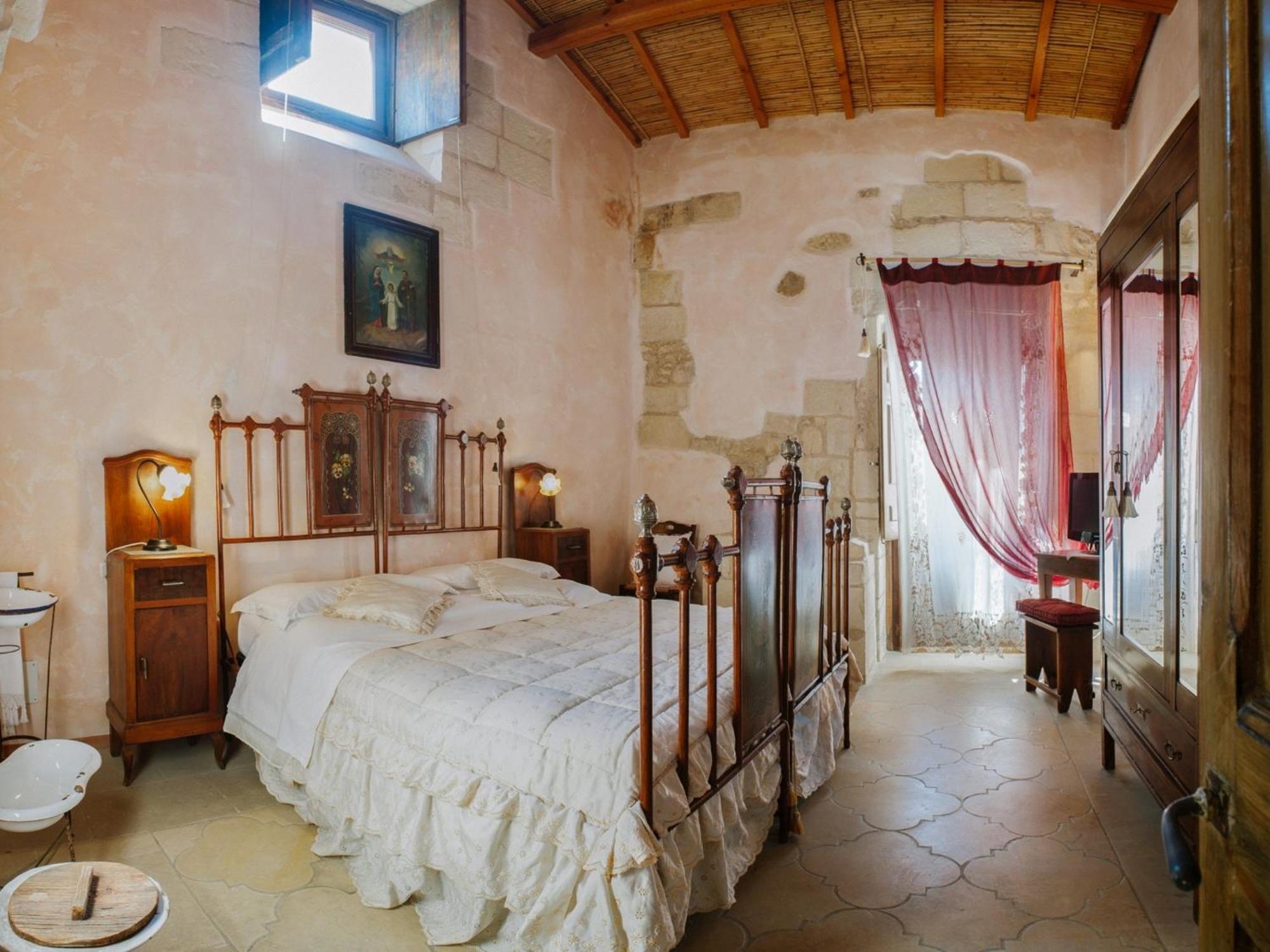 Borgoterra Bed & Breakfast Martano Bagian luar foto